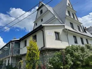 Pokoje Gościnne Irena - 布泽吉