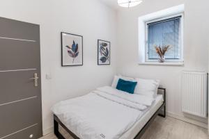 Apartment Quiet Street 11, 3E