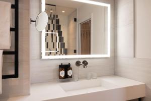 Hotels Hotel Raspail Montparnasse : photos des chambres