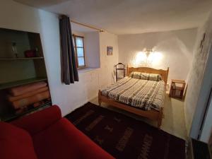 Maisons de vacances Maison authentique avec jardin : photos des chambres