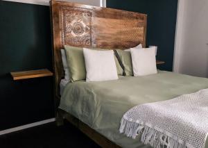 Byron Bay Hinterlands Dreaming Woods Cabin Three