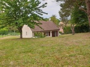 Maisons de vacances Maison charmante a Seigy, vue sur jardin, accepte animaux. : photos des chambres