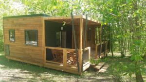 Campings La Clairiere - ecolieu de vacances : photos des chambres