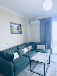 4 Seasons Apartment