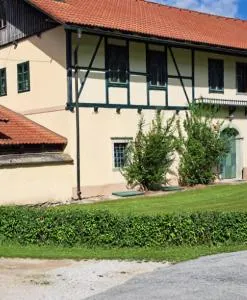 Apartma 5 - 拉多夫吉卡