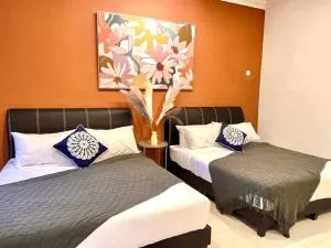 Cozy House in Town - Tambun