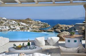 Luxury Villa - Platis Gialos - Pool