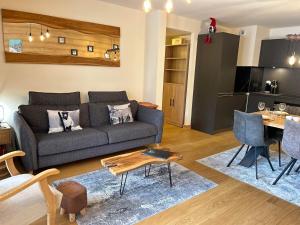 Bel appartement neuf aux Gets, proche des pistes, avec terrasse et parking sécurisé - FR-1-623-335