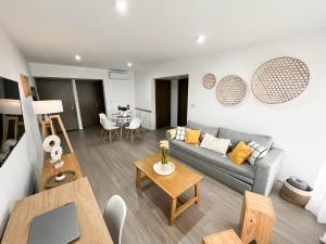 Dpto Premium, 2 dorm, con balcón terraza y pileta