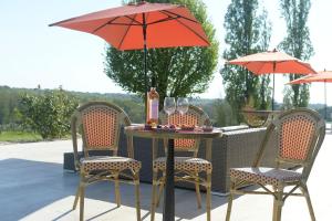 Villas Prestigious 18th century house with mirror pool : photos des chambres