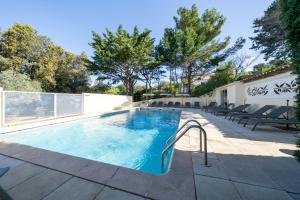 Hotels Hotel La Garrigue & Bar Le Perchoir : photos des chambres