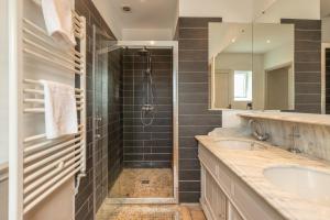Maisons de vacances Maison chaleureuse de 4 a 12 personnes : photos des chambres