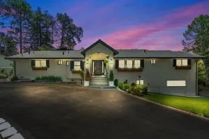 Luxury Skyline Dream - لافاييت