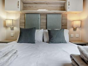 3 Bed in Ventnor 94278