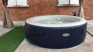 Maison confortable avec jacuzzi à Mareuil-sur-Cher