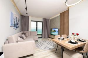 Nova Luxury Home