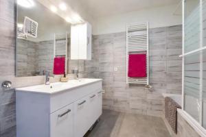 Beautiful apartment with terrace Annecy