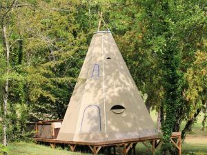 Campings La Clairiere - ecolieu de vacances : photos des chambres