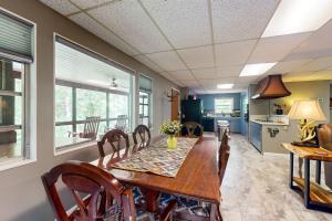 Nostalgic Mountain Retreat