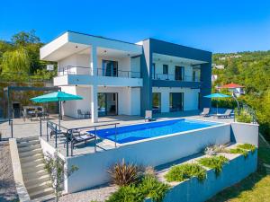 Villa Ziganto with a view of the Kvarner Bay 