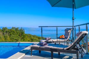 Villa Ziganto with a view of the Kvarner Bay