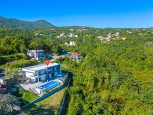Villa Ziganto with a view of the Kvarner Bay