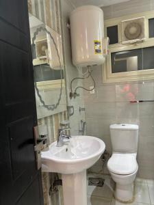 شقة مفروشة بالشيخ زايد كمبوند جنه زايد