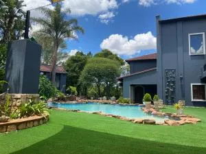 Home away from home - Eldoraigne