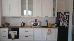 Nowoczesny apartament z widokiem! Perfect view apartment Praga South, wifi, balcony, parking, river view!