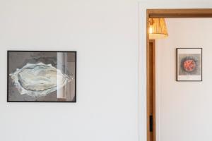 Appartements Suites Kerlarros Clim et Parking face Gare et Port : photos des chambres