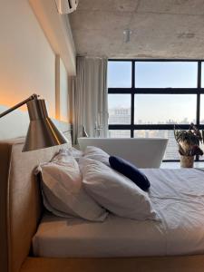 ALTO 26-Mirante luxuoso com banheira no centro SP