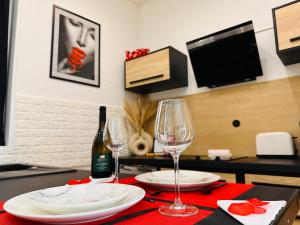 Appartements Orleans Centre - LOVE ROOM - Good Vibes Only BY PRIMO C0NCIERGERIE : photos des chambres