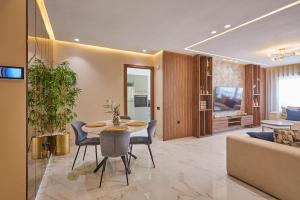 Discover Casablanca Stay in our 3-Bed Gem with Parking