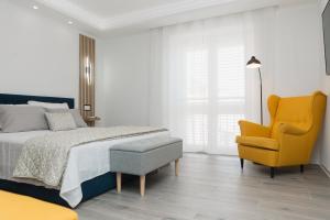 Blue Horizon Suit - Korčula town