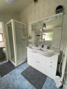 Maisons de vacances Maison avec jardin Orleans metropole : photos des chambres