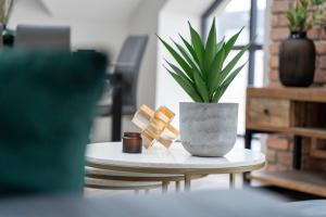 37 West Portrush Luxury Penthouse - Nestled Property Management