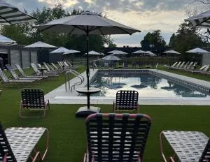 DayDreamer Domes - Lee