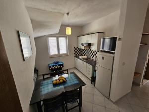 Apartment in Duce with sea view, balcony, air conditioning, W-LAN 5067-2