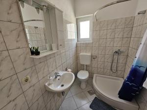 Apartment in Duce with sea view, balcony, air conditioning, W-LAN 5067-2