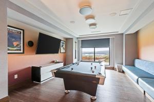 Prospector Lodge 925 by Moose Management