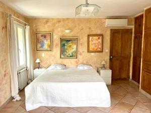 Provence Mas de caractère à MONTEUX entre AVIGNON LUBERON Mt VENTOUX