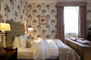 Storrs Hall Hotel on the shore of Lake Windermere