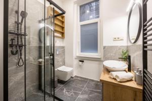 Exclusive Stylish Suite by Prestige Homes next to the Oktogon