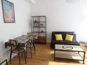 La Clé des Sources - Bel appartement 2 pièces - En bord dAllier et près des thermes