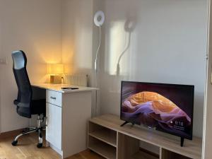 Cozy Corner near Paris La Defense Grande Arche