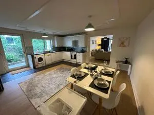 1 bed annex with extra sofa bed ideal for families and business guests - Littleport