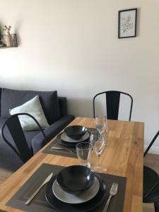 Appartements VerOliv : Superbe appartement renove proche du centre-ville : photos des chambres