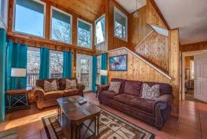 City Lights by Stony Brook Cabins - شاليه فيليدج