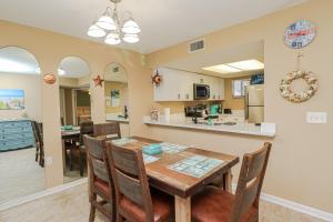 Ocean Village Club G16