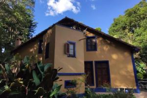 Casa chalet, Centro, vaga 2 carros, alto padrão